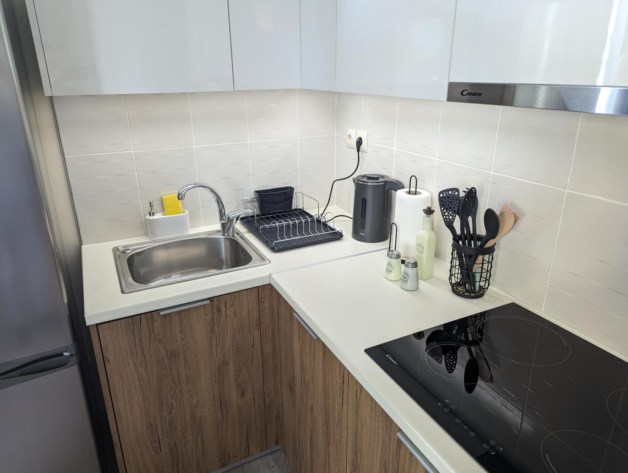 Apartament Modern Mint Sunny House Near The Airport Spáta Zewnętrze zdjęcie