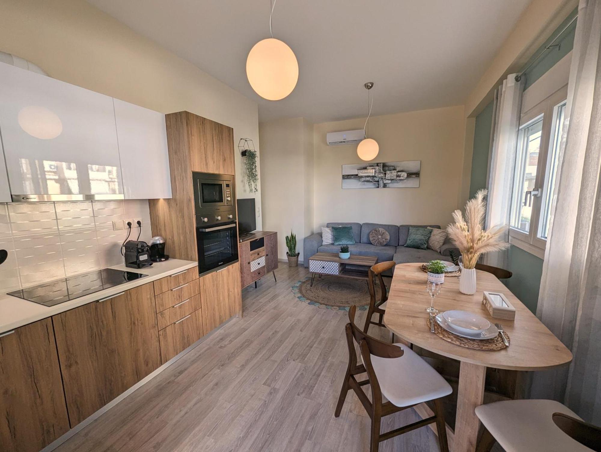 Apartament Modern Mint Sunny House Near The Airport Spáta Zewnętrze zdjęcie