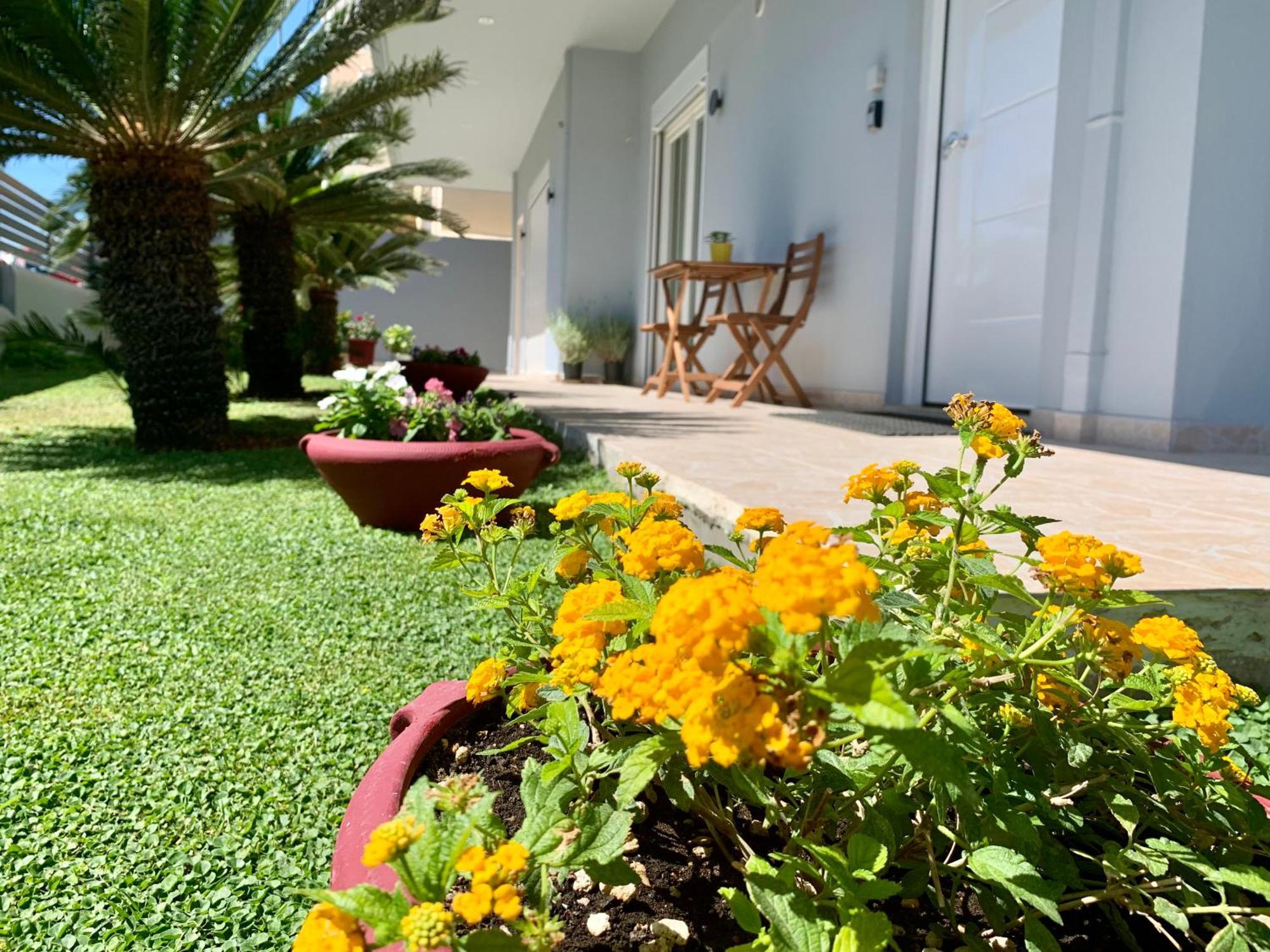 Apartament Modern Mint Sunny House Near The Airport Spáta Zewnętrze zdjęcie